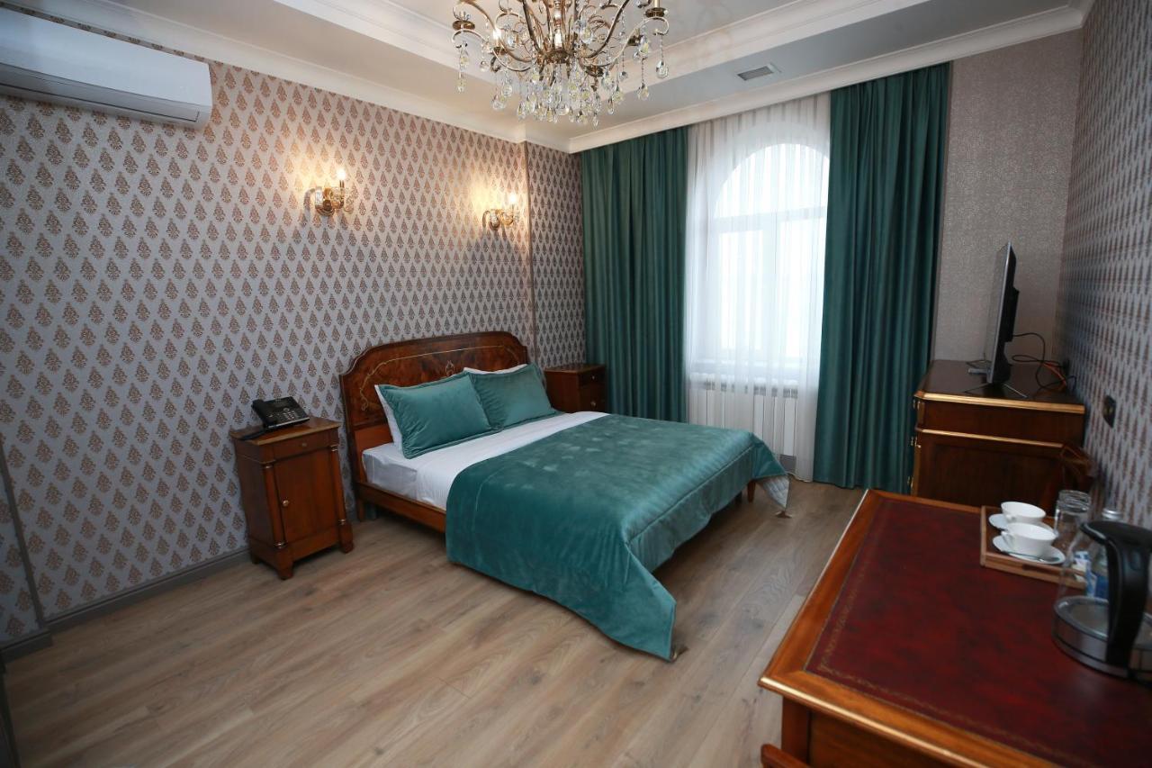 West Inn Hotel & Restaurant Nz Баку Экстерьер фото