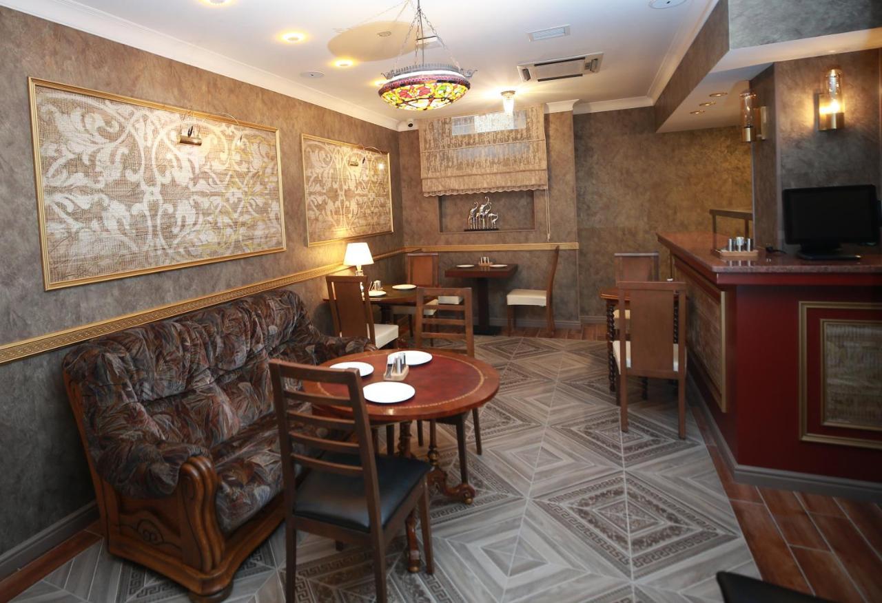 West Inn Hotel & Restaurant Nz Баку Экстерьер фото