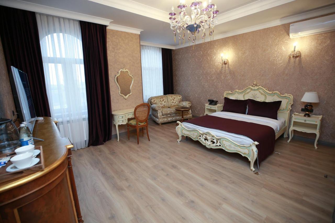 West Inn Hotel & Restaurant Nz Баку Экстерьер фото