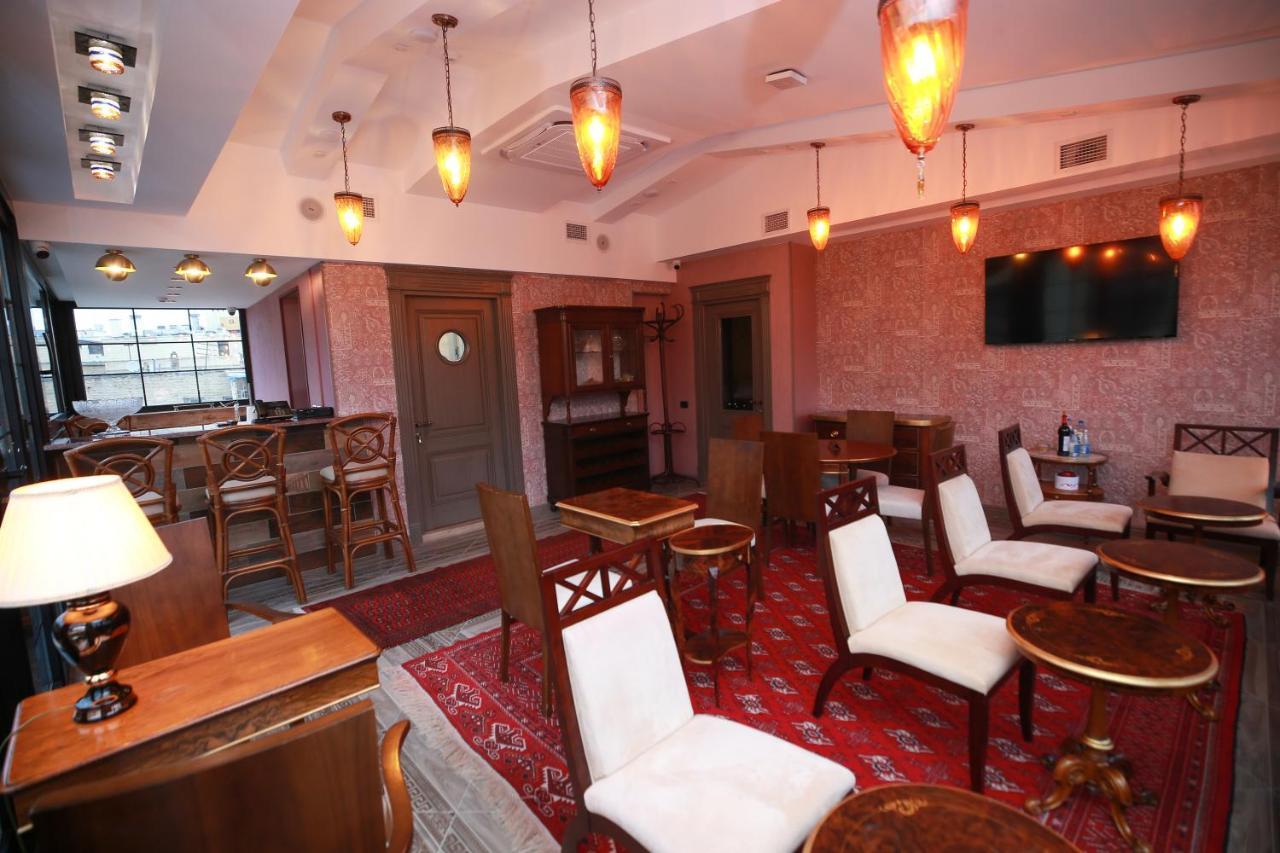 West Inn Hotel & Restaurant Nz Баку Экстерьер фото